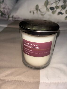 White Barn Cranberry & Pomegranate Candle - White with Burgundy Label